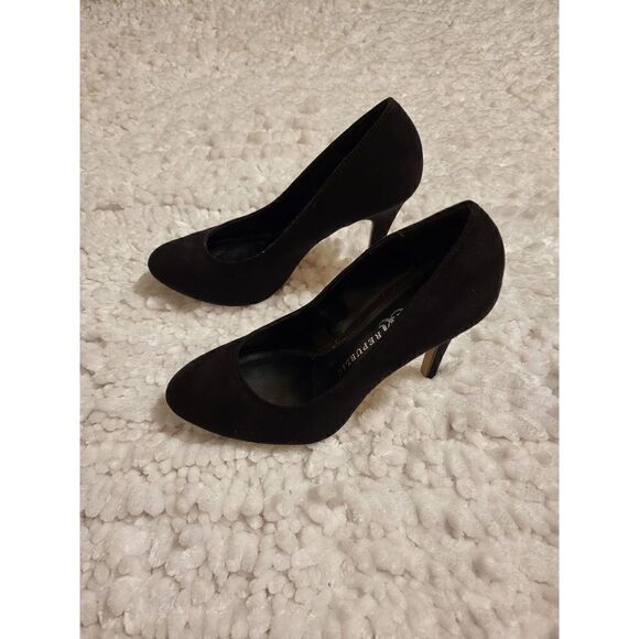 Rock & Republic black suade heels - Picture 4 of 8